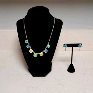 Vintage Avon Floral Enamel neckless & studs